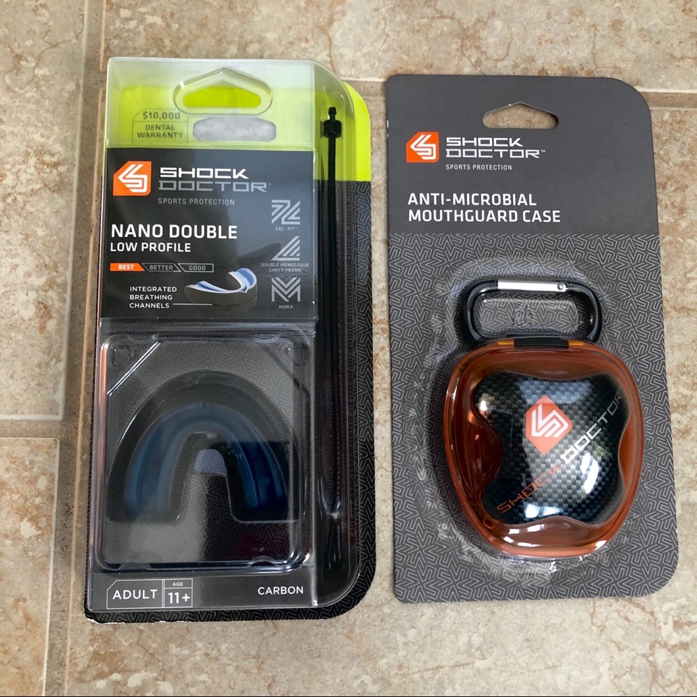 Shock Doctor mouthguard and case bundle